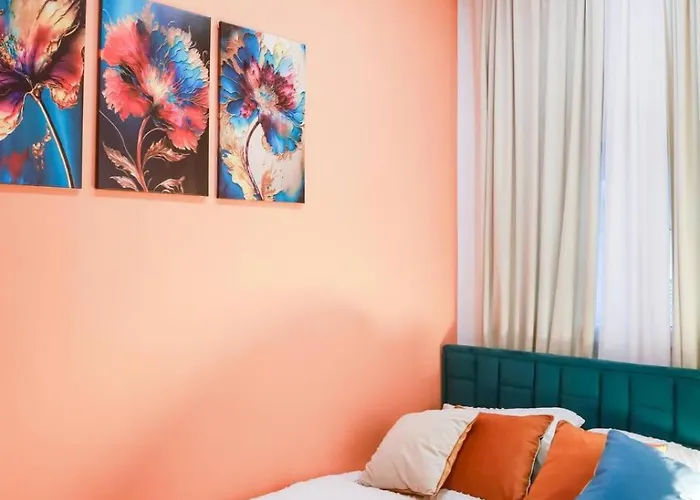 Art Deco Boutique Julia Apartment Alicante