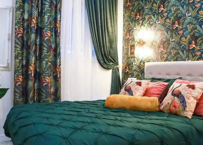 Art Deco Boutique Julia Apartment Alicante